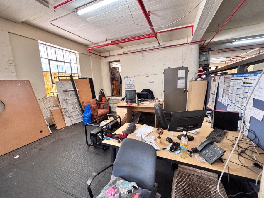 To Let commercial Property for Rent in Paarden Eiland Western Cape
